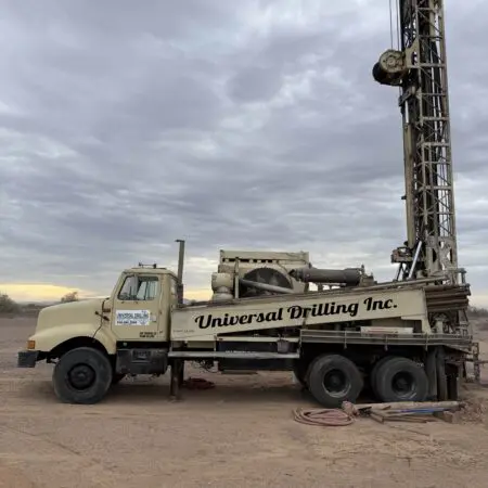 Water well drilling rig truck